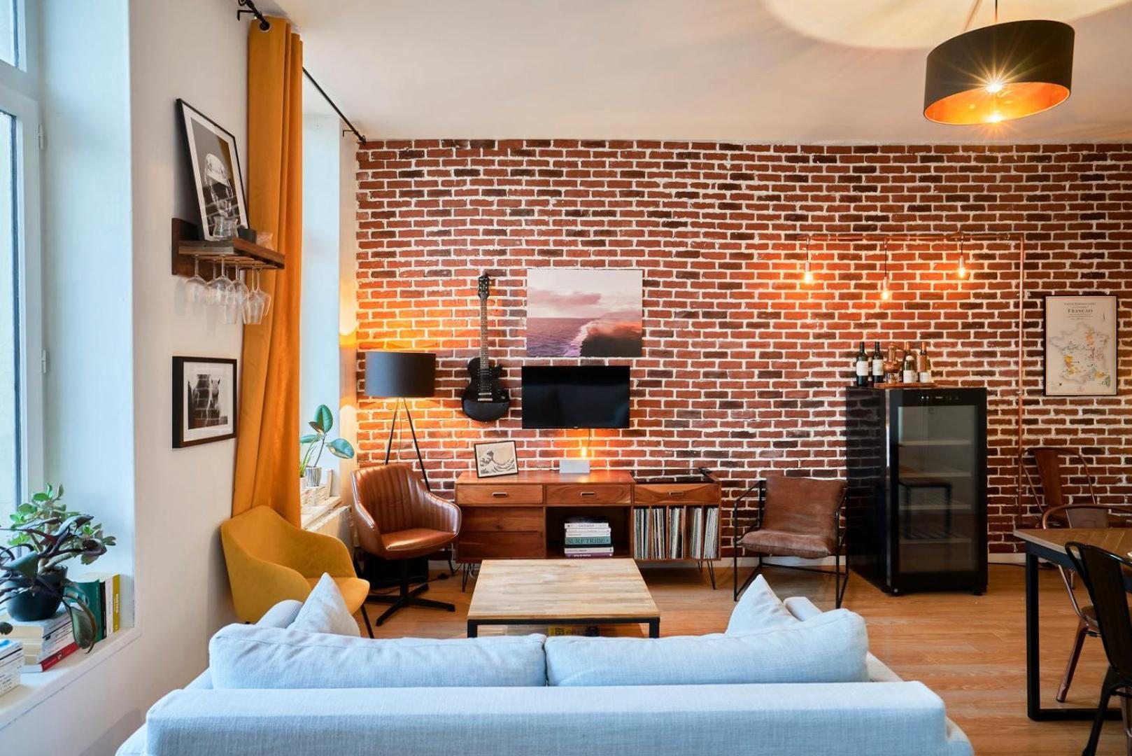 1 Bedroom Apartment Near Metro, Shops & Schools ลีลล์ ภายนอก รูปภาพ