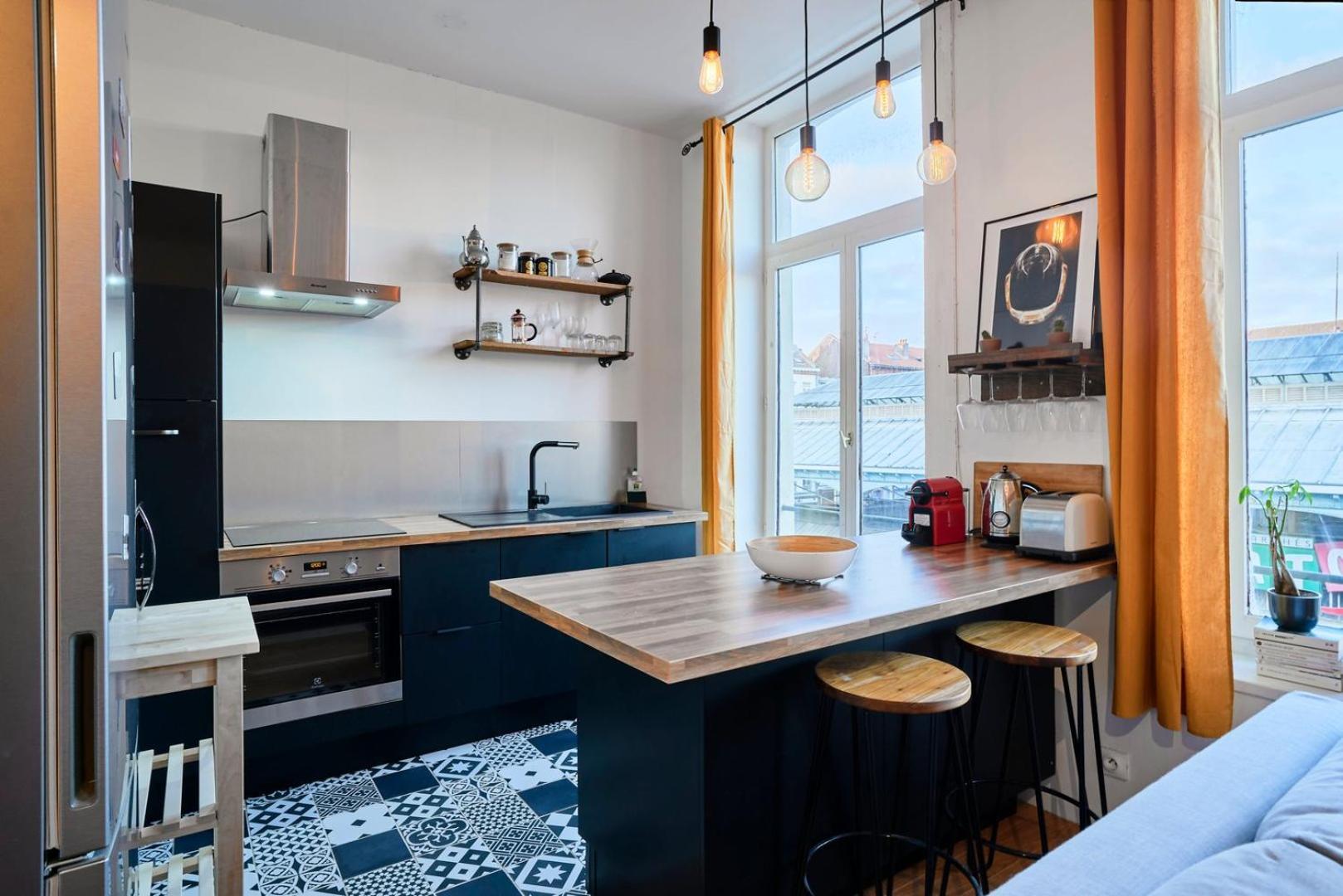 1 Bedroom Apartment Near Metro, Shops & Schools ลีลล์ ภายนอก รูปภาพ